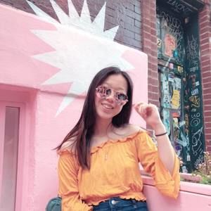 Meet your Posher, Stella